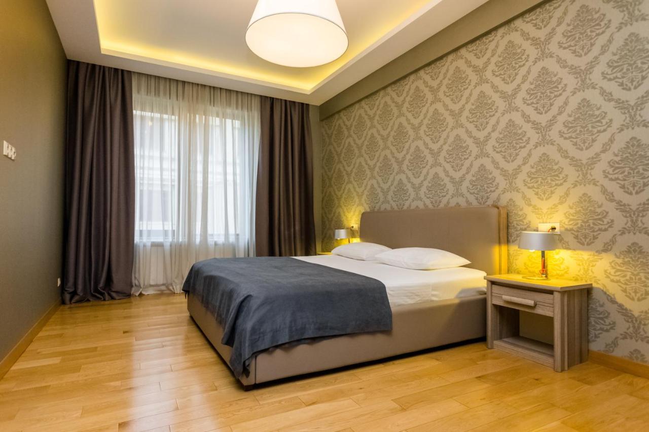 Central Cosy 5Bd-5Bath Apartment Tbilisi Luaran gambar