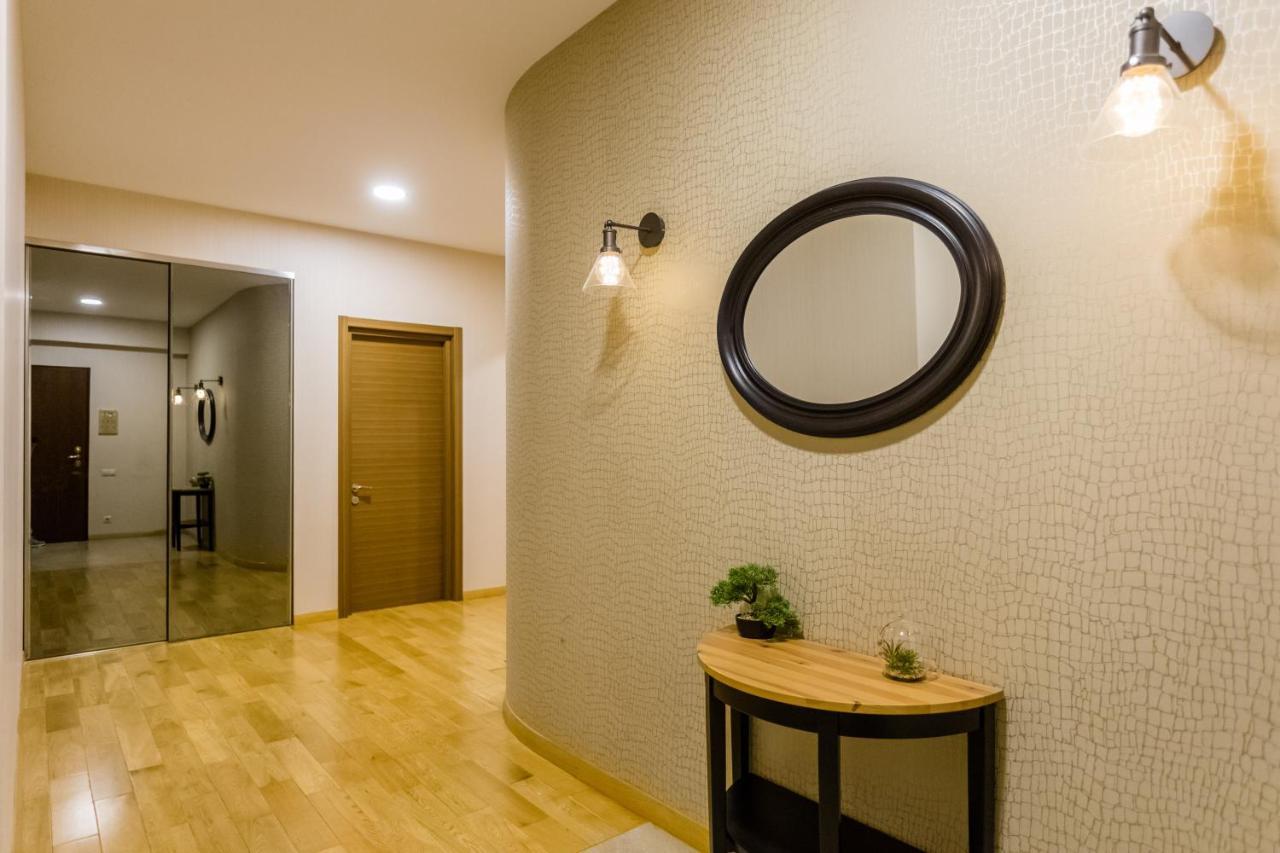 Central Cosy 5Bd-5Bath Apartment Tbilisi Luaran gambar